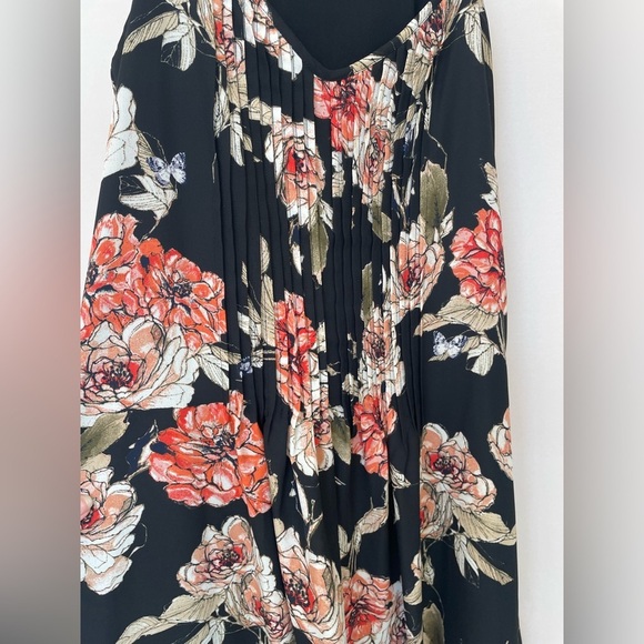 Sanctuary spring fling black and floral pleats spaghetti strap mini dress size M - Picture 3 of 5